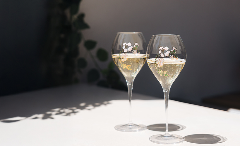 Perrier-Jouët-s_0002_Generative Fill