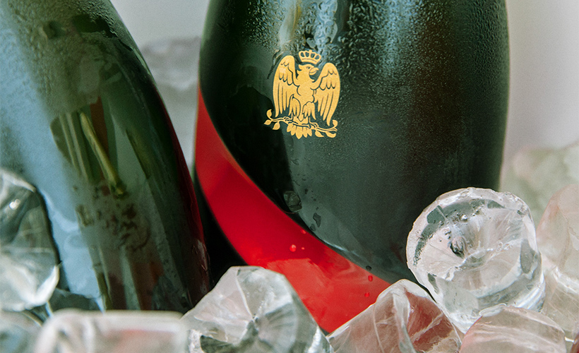 mumm- s_0000_Mumm_Grand Cordon_Close up_ice bucket